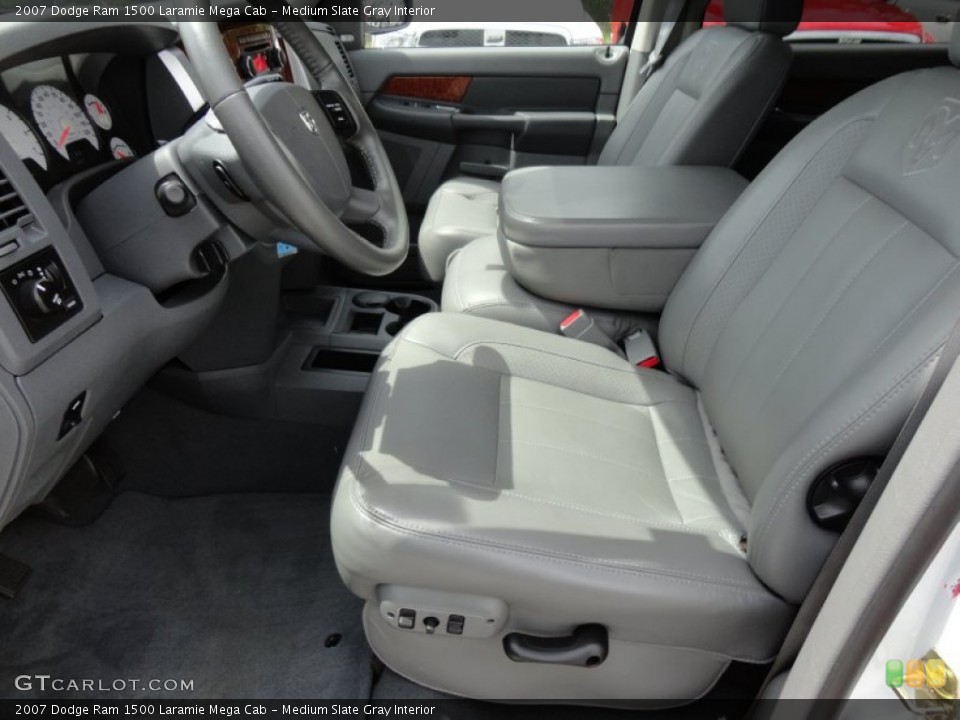 Medium Slate Gray Interior Photo for the 2007 Dodge Ram 1500 Laramie Mega Cab #52222051