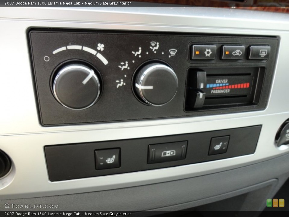 Medium Slate Gray Interior Controls for the 2007 Dodge Ram 1500 Laramie Mega Cab #52222435