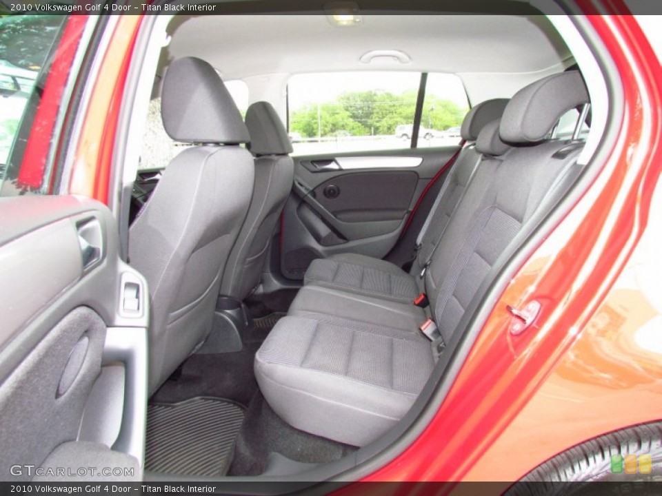 Titan Black Interior Photo for the 2010 Volkswagen Golf 4 Door #52224466