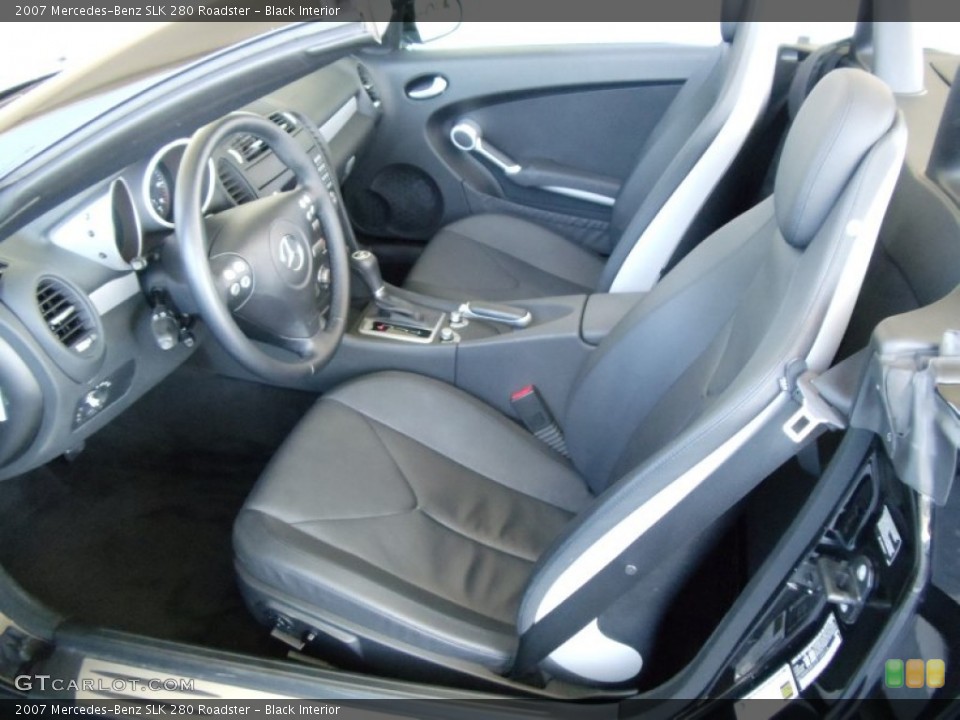 Black Interior Photo for the 2007 Mercedes-Benz SLK 280 Roadster #52231879