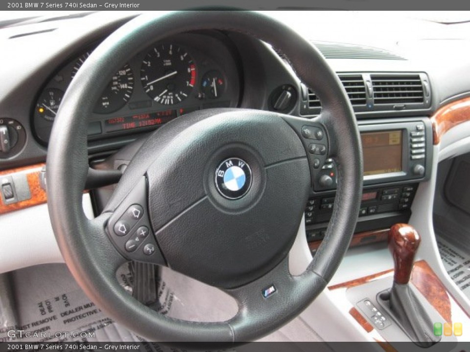 Grey Interior Steering Wheel for the 2001 BMW 7 Series 740i Sedan #52233382