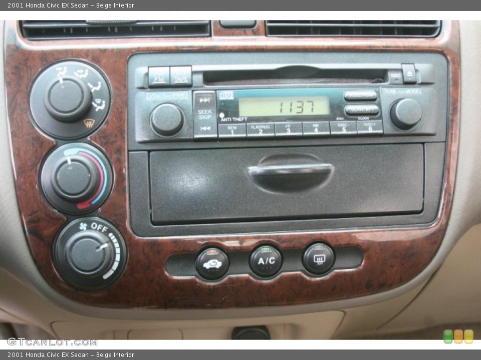Beige Interior Controls for the 2001 Honda Civic EX Sedan #52237775