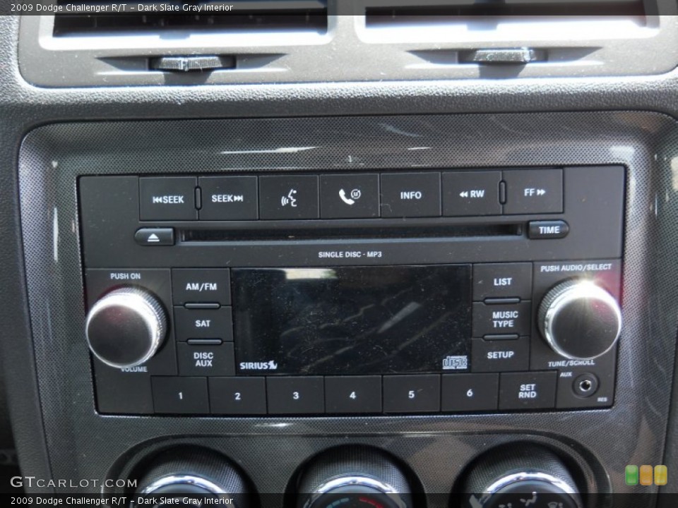 Dark Slate Gray Interior Controls for the 2009 Dodge Challenger R/T #52240087