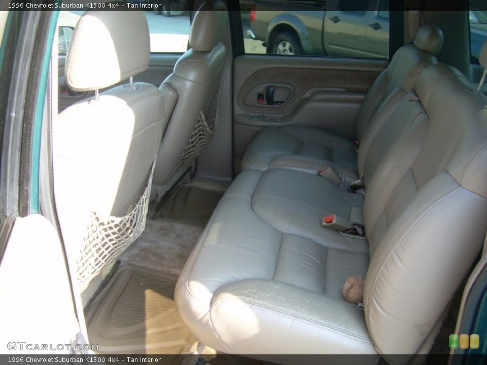 Tan 1996 Chevrolet Suburban Interiors