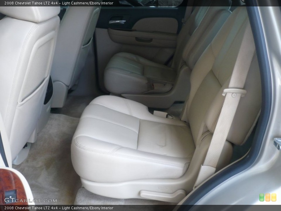 Light Cashmere/Ebony Interior Photo for the 2008 Chevrolet Tahoe LTZ 4x4 #52259980