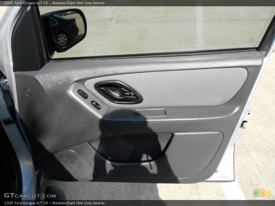 Medium/Dark Flint Grey Interior Door Panel for the 2005 Ford Escape XLT V6 #52260163