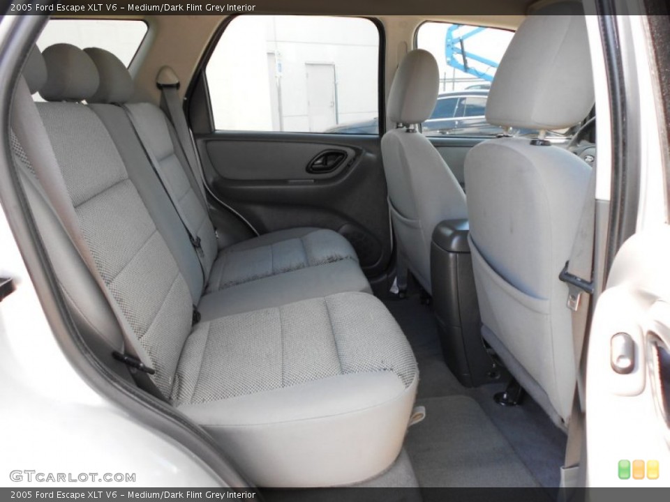 Medium/Dark Flint Grey Interior Photo for the 2005 Ford Escape XLT V6 #52260214