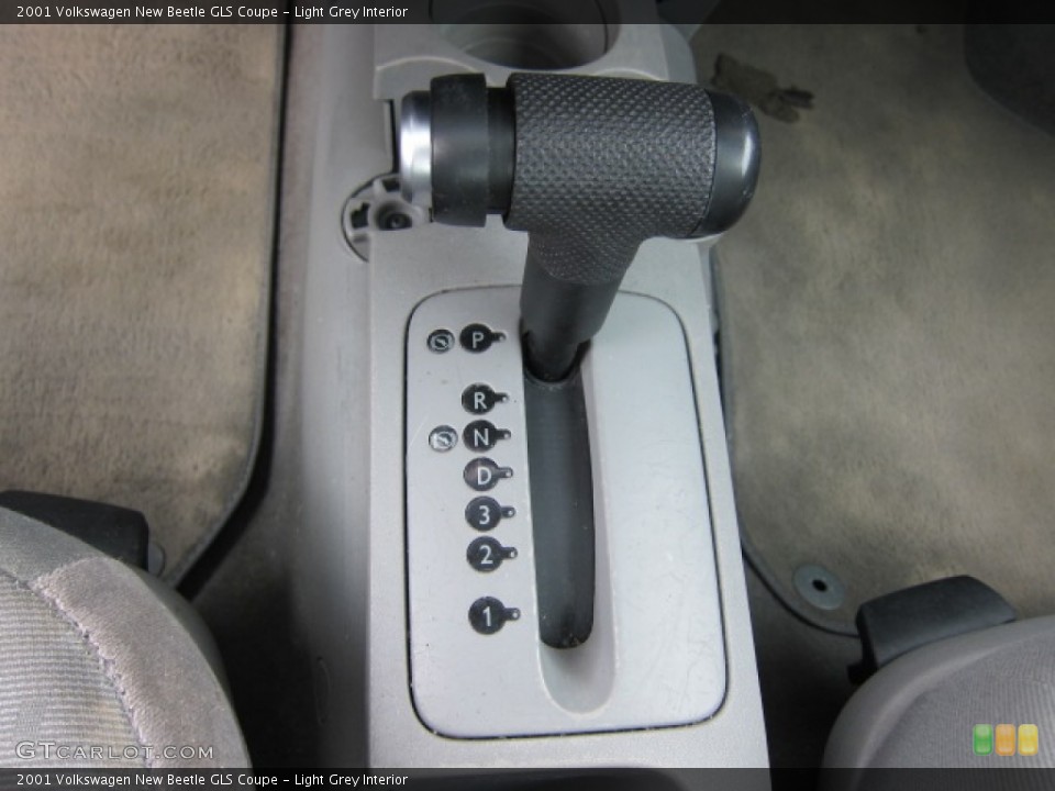 Light Grey Interior Transmission for the 2001 Volkswagen New Beetle GLS Coupe #52261585