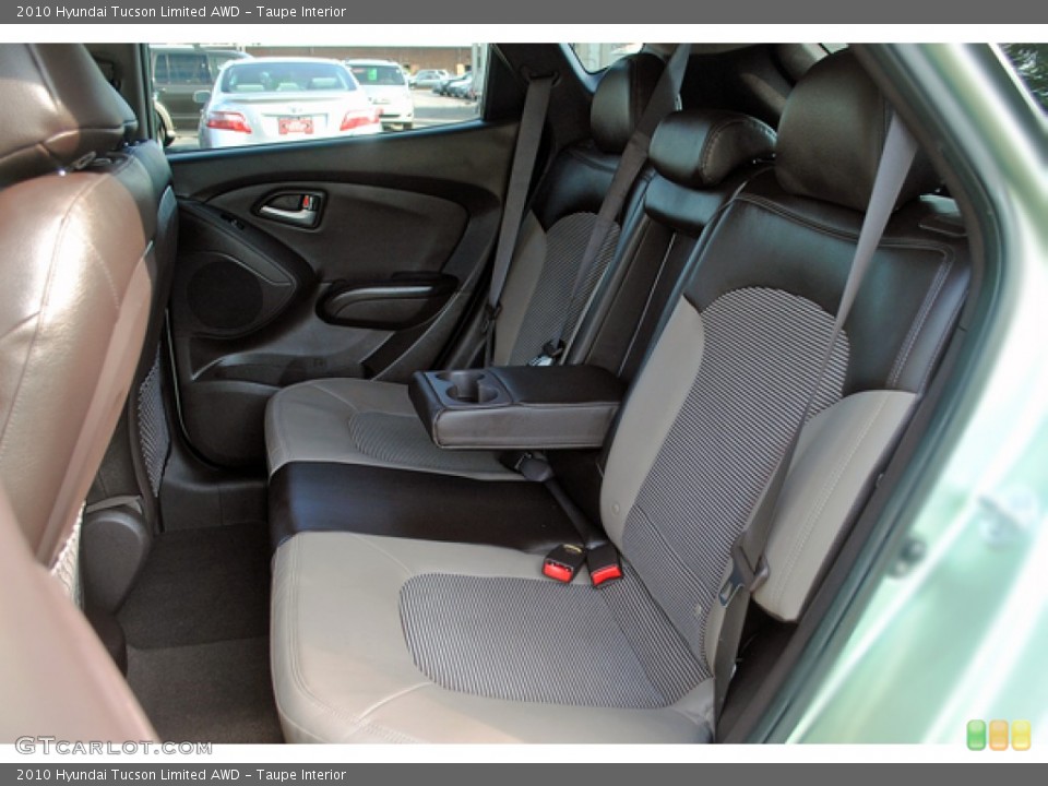 Taupe Interior Photo for the 2010 Hyundai Tucson Limited AWD #52261966