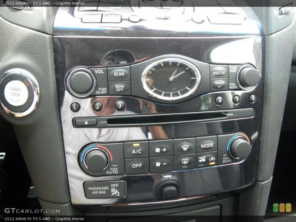 Graphite Interior Controls for the 2011 Infiniti FX 50 S AWD #52275619