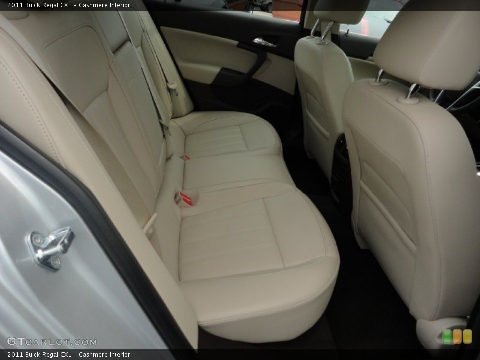 Cashmere Interior Photo for the 2011 Buick Regal CXL #52280669