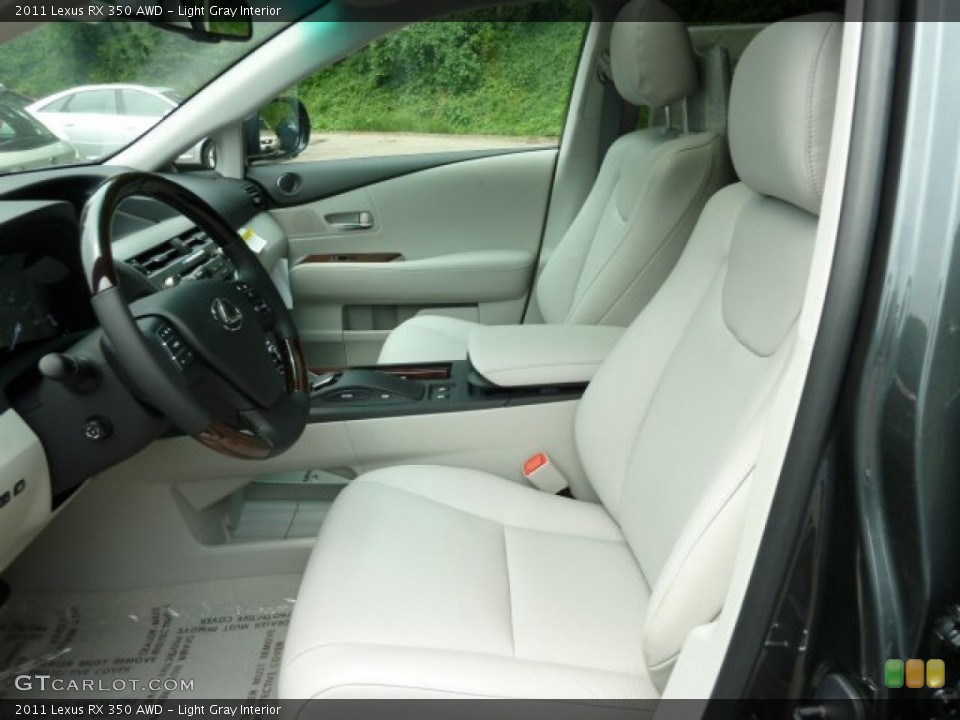 Light Gray Interior Photo for the 2011 Lexus RX 350 AWD #52281719