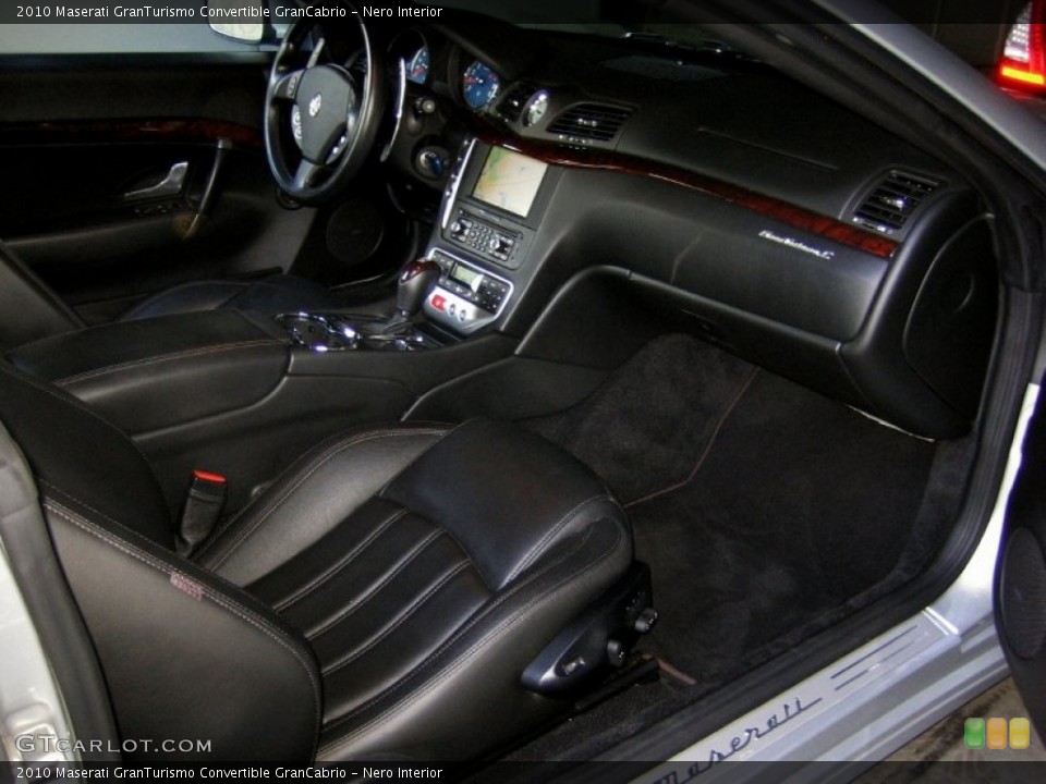Nero Interior Photo for the 2010 Maserati GranTurismo Convertible GranCabrio #52286963