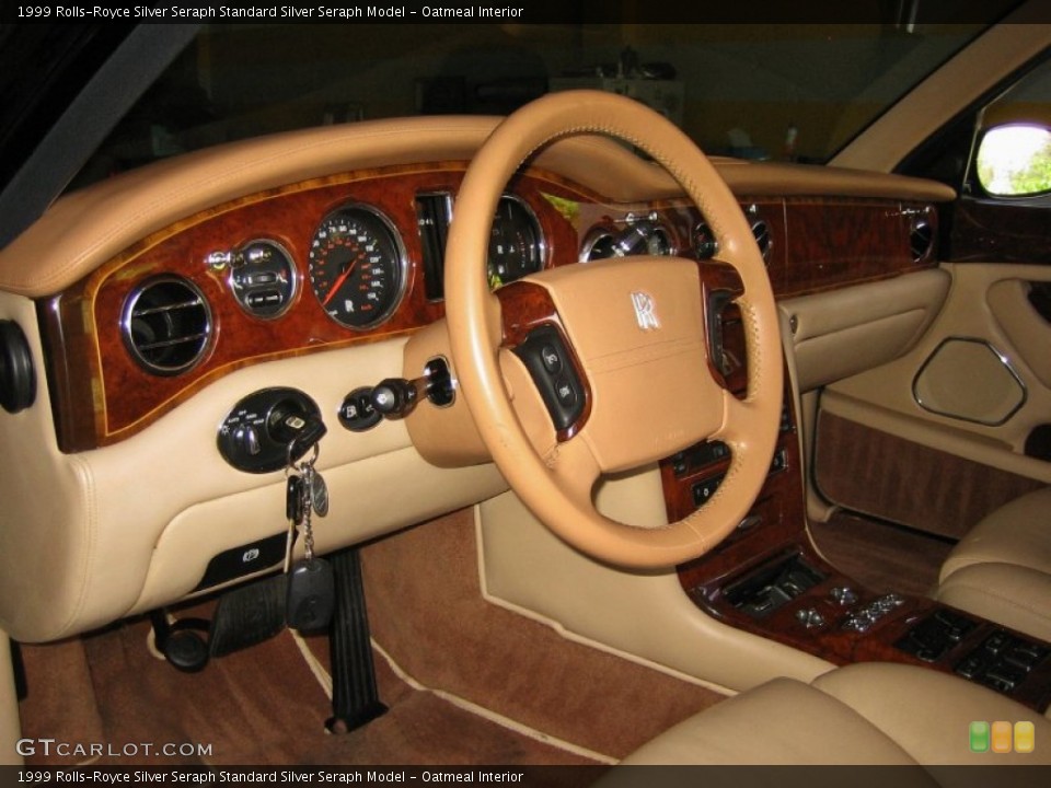 Oatmeal Interior Photo for the 1999 Rolls-Royce Silver Seraph  #52287095