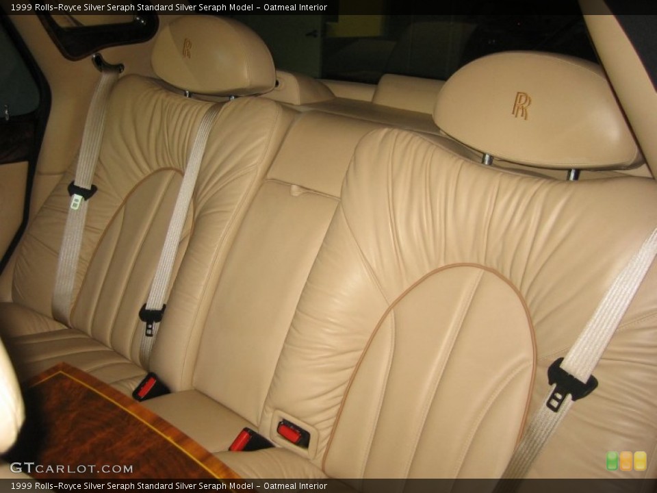Oatmeal Interior Photo for the 1999 Rolls-Royce Silver Seraph  #52287155