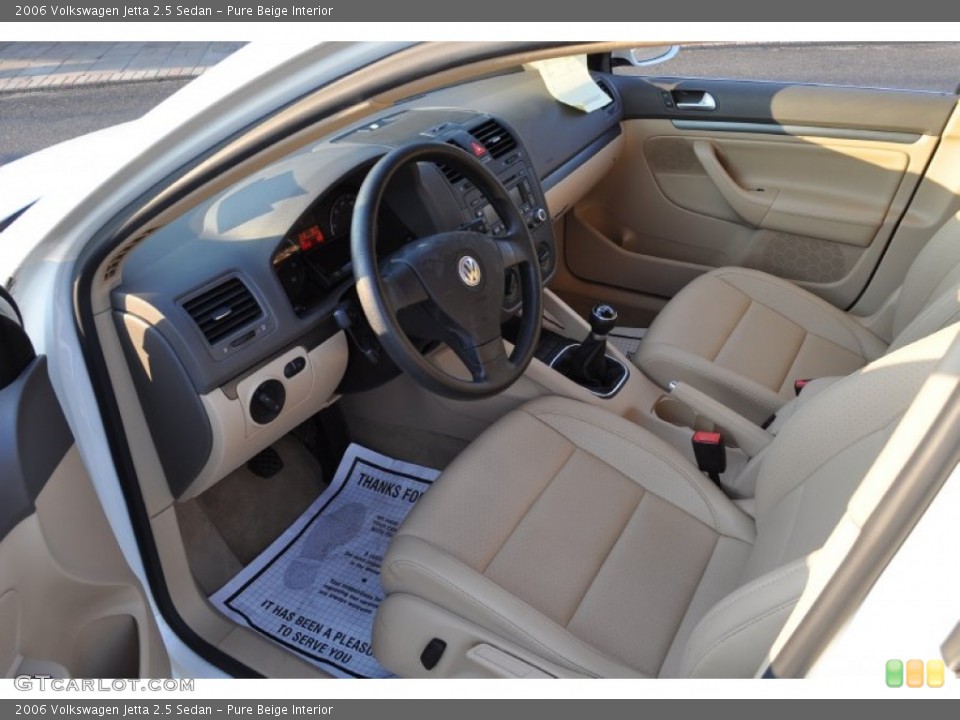 Pure Beige Interior Photo For The 2006 Volkswagen Jetta 2 5