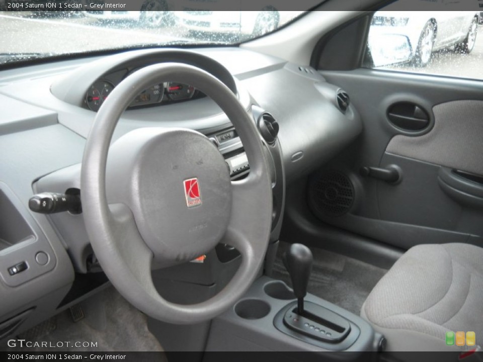 Grey Interior Photo for the 2004 Saturn ION 1 Sedan #52293002