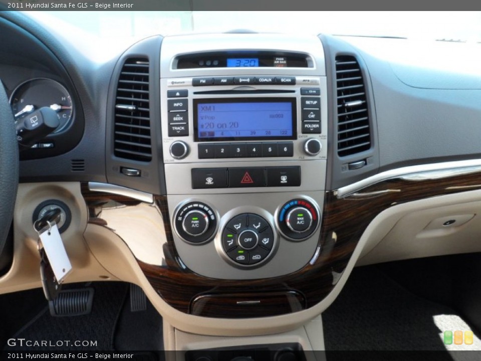 Beige Interior Controls for the 2011 Hyundai Santa Fe GLS #52298093