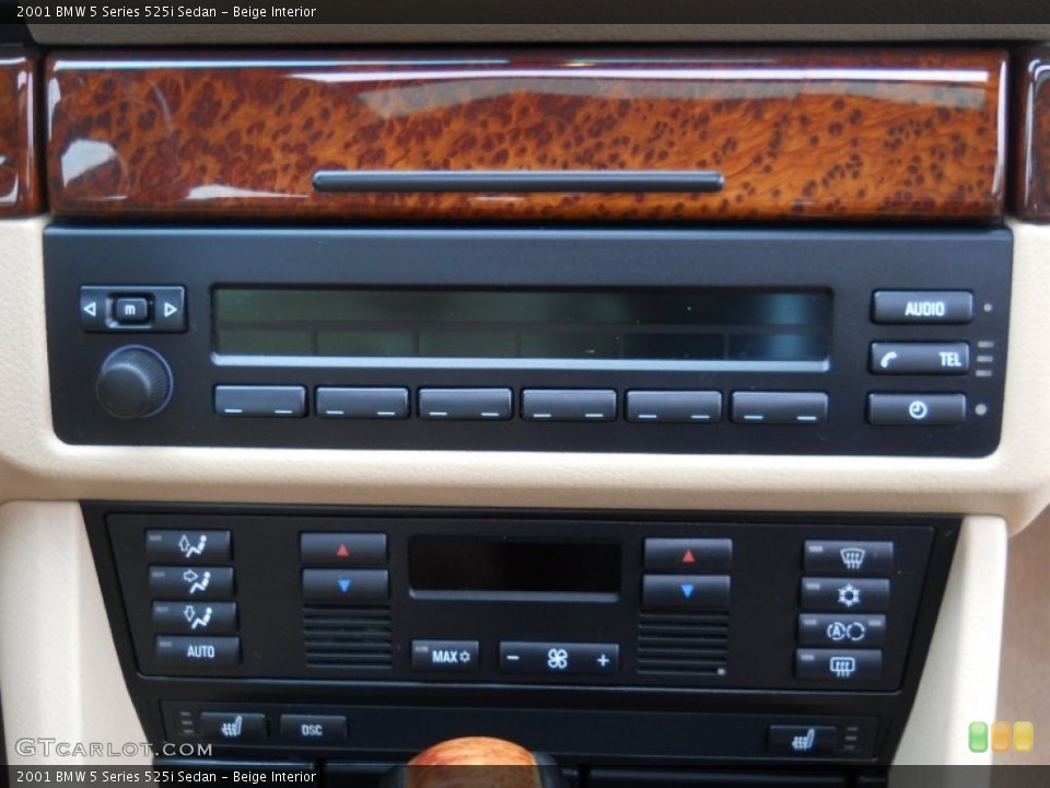 Beige Interior Controls for the 2001 BMW 5 Series 525i Sedan #52300670