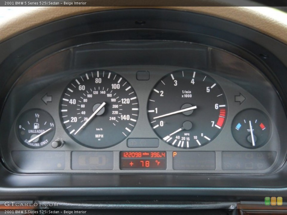 Beige Interior Gauges for the 2001 BMW 5 Series 525i Sedan #52300910