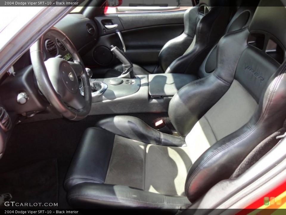 Black Interior Photo for the 2004 Dodge Viper SRT-10 #52314618