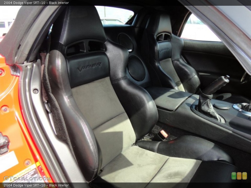 Black Interior Photo for the 2004 Dodge Viper SRT-10 #52314759