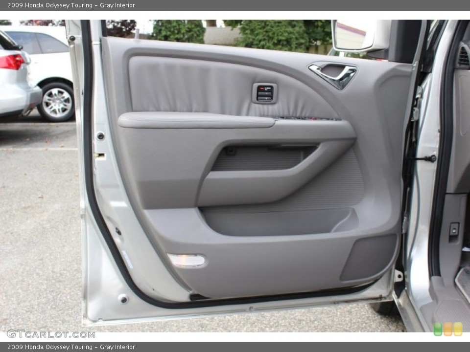 Gray Interior Door Panel for the 2009 Honda Odyssey Touring #52319142