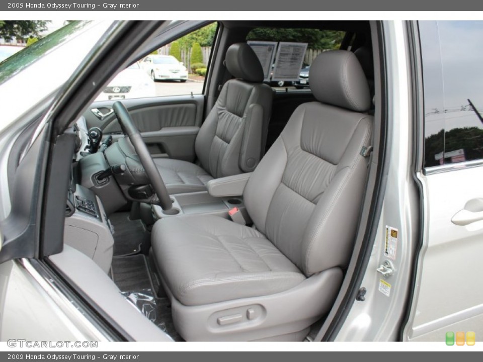 Gray Interior Photo for the 2009 Honda Odyssey Touring #52319181