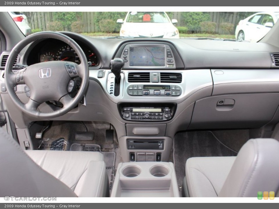 Gray Interior Dashboard for the 2009 Honda Odyssey Touring #52319196