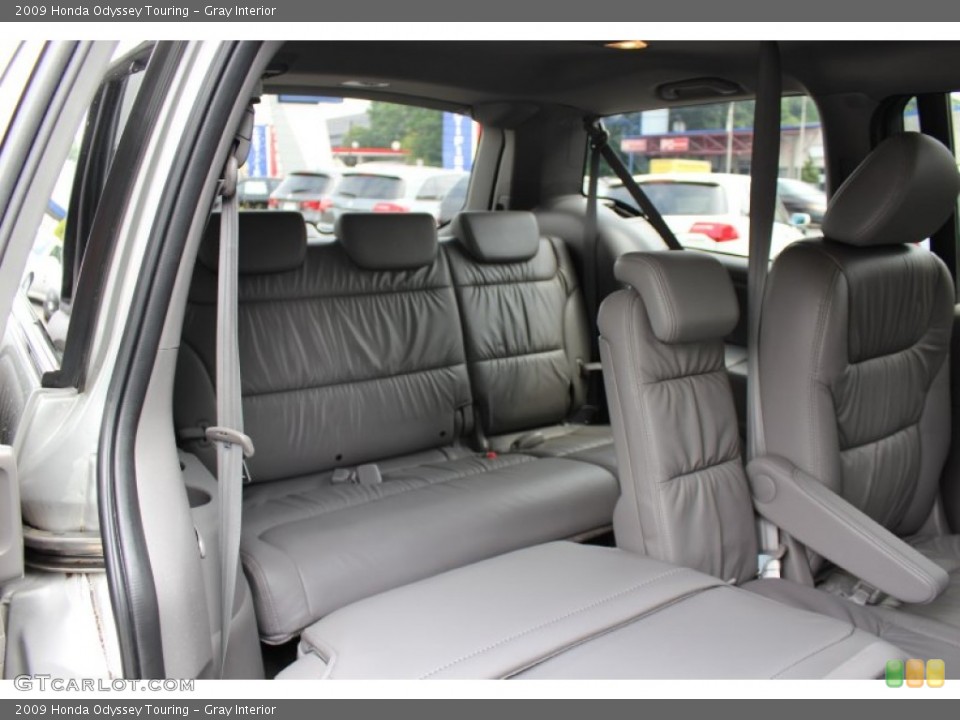 Gray Interior Photo for the 2009 Honda Odyssey Touring #52319316