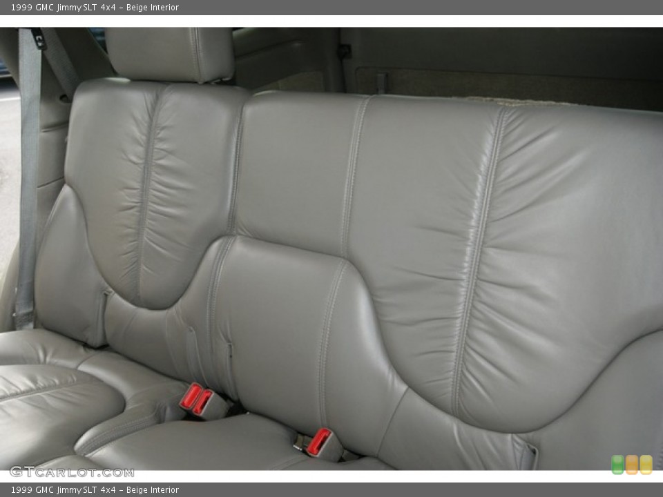 Beige Interior Photo for the 1999 GMC Jimmy SLT 4x4 #52321671