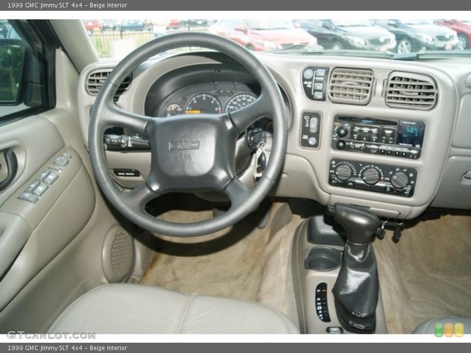 Beige Interior Dashboard for the 1999 GMC Jimmy SLT 4x4 #52321812