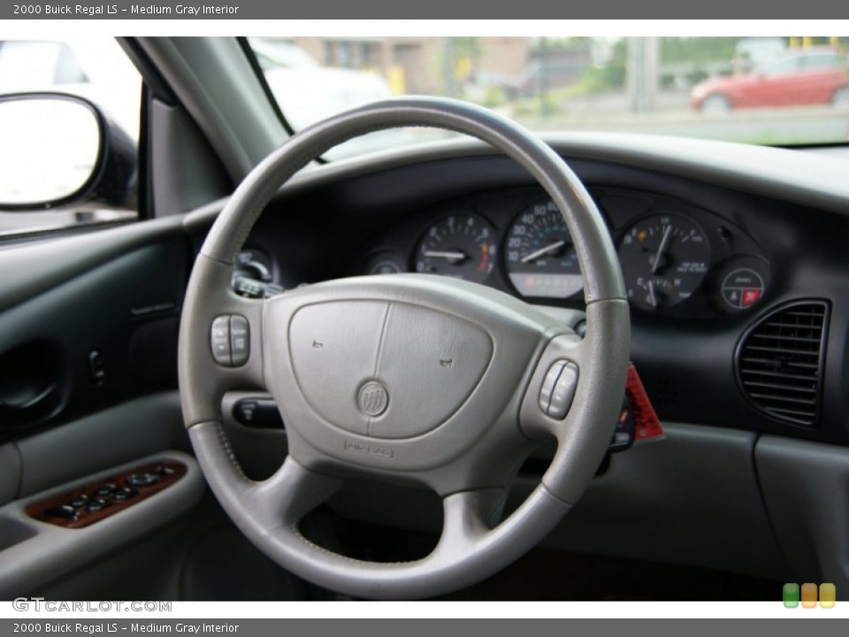 Medium Gray Interior Steering Wheel for the 2000 Buick Regal LS #52322817