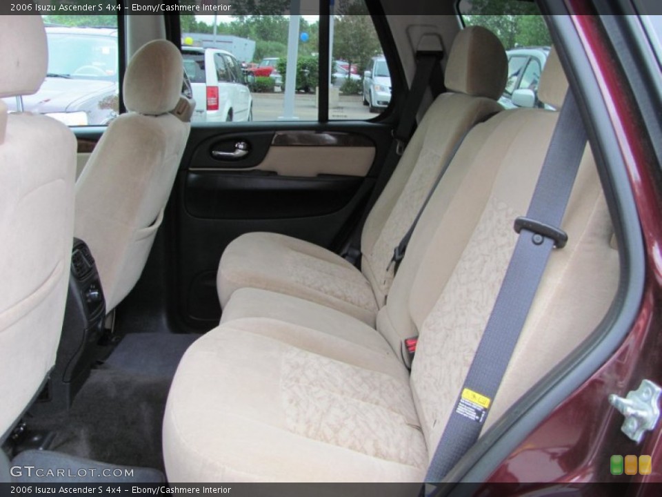 Ebony/Cashmere 2006 Isuzu Ascender Interiors