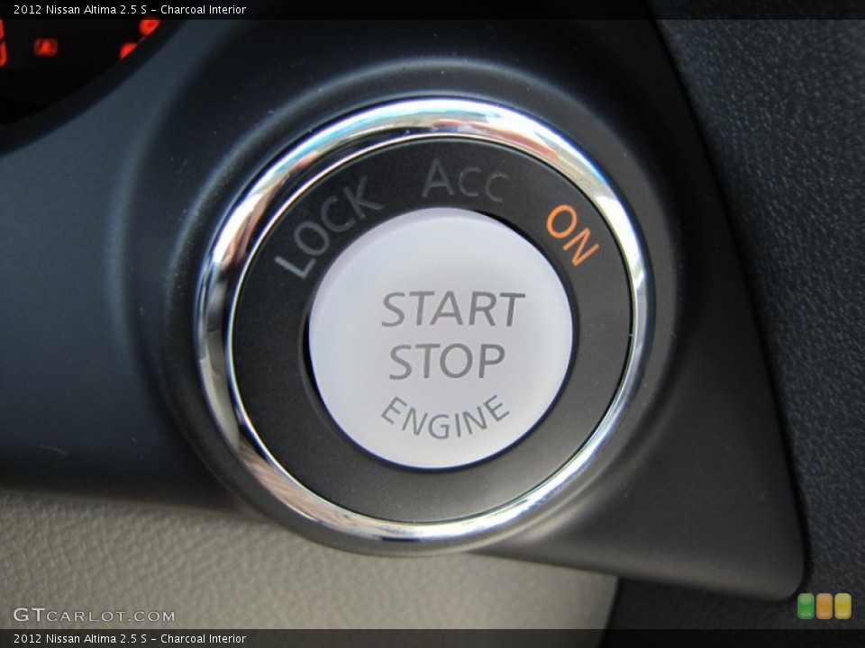 Charcoal Interior Controls for the 2012 Nissan Altima 2.5 S #52324482