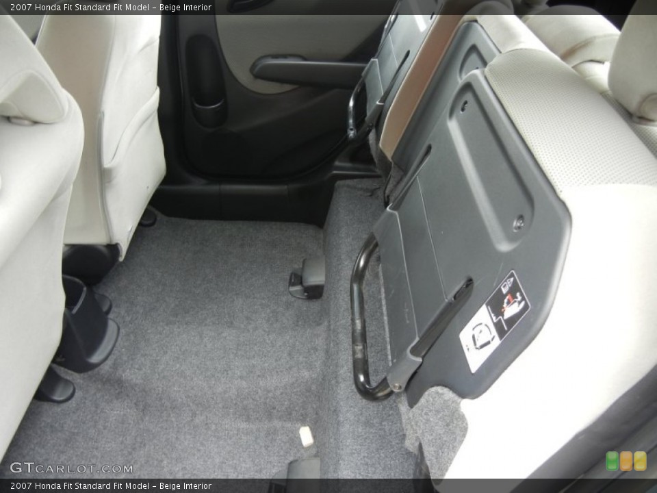 Beige Interior Photo for the 2007 Honda Fit  #52324836