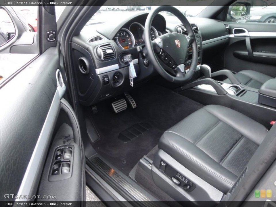 Black Interior Photo for the 2008 Porsche Cayenne S #52331127