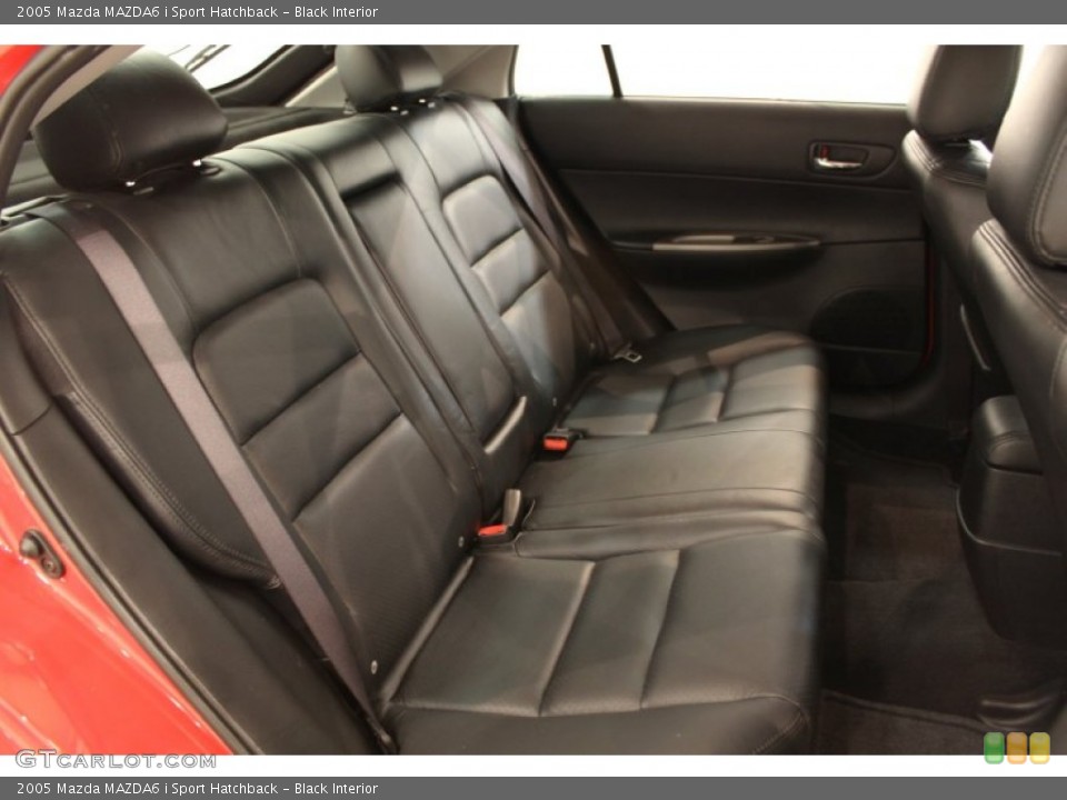 Black Interior Photo for the 2005 Mazda MAZDA6 i Sport Hatchback #52331613