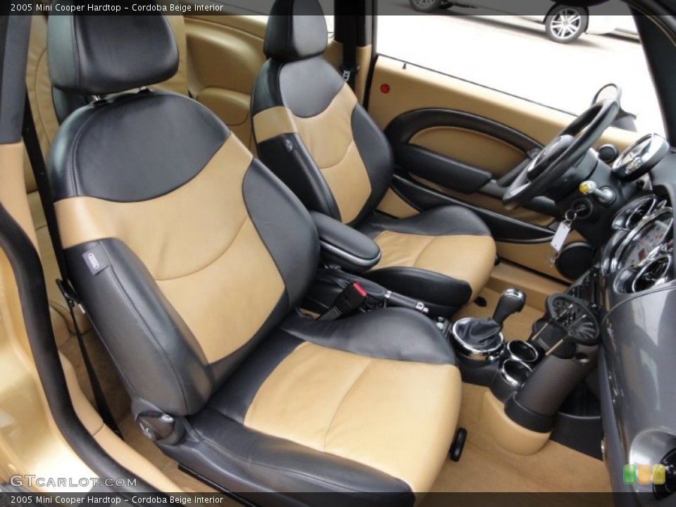 Cordoba Beige Interior Photo for the 2005 Mini Cooper Hardtop #52331868