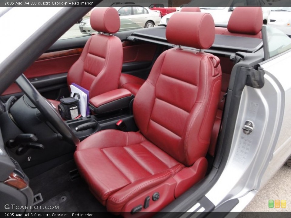 Red Interior Photo for the 2005 Audi A4 3.0 quattro Cabriolet #52333401