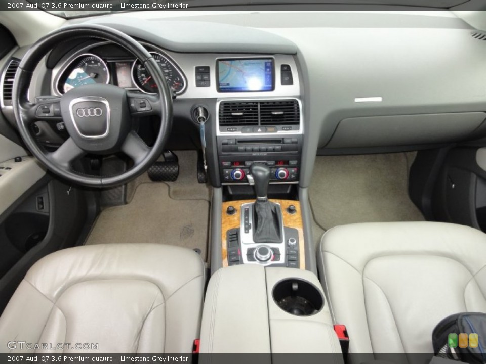 Limestone Grey Interior Dashboard for the 2007 Audi Q7 3.6 Premium quattro #52337082