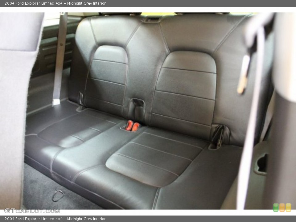 Midnight Grey Interior Photo for the 2004 Ford Explorer Limited 4x4 #52337793