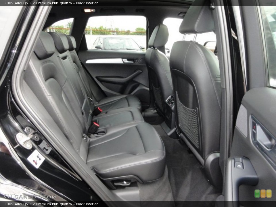 Black Interior Photo for the 2009 Audi Q5 3.2 Premium Plus quattro #52340079