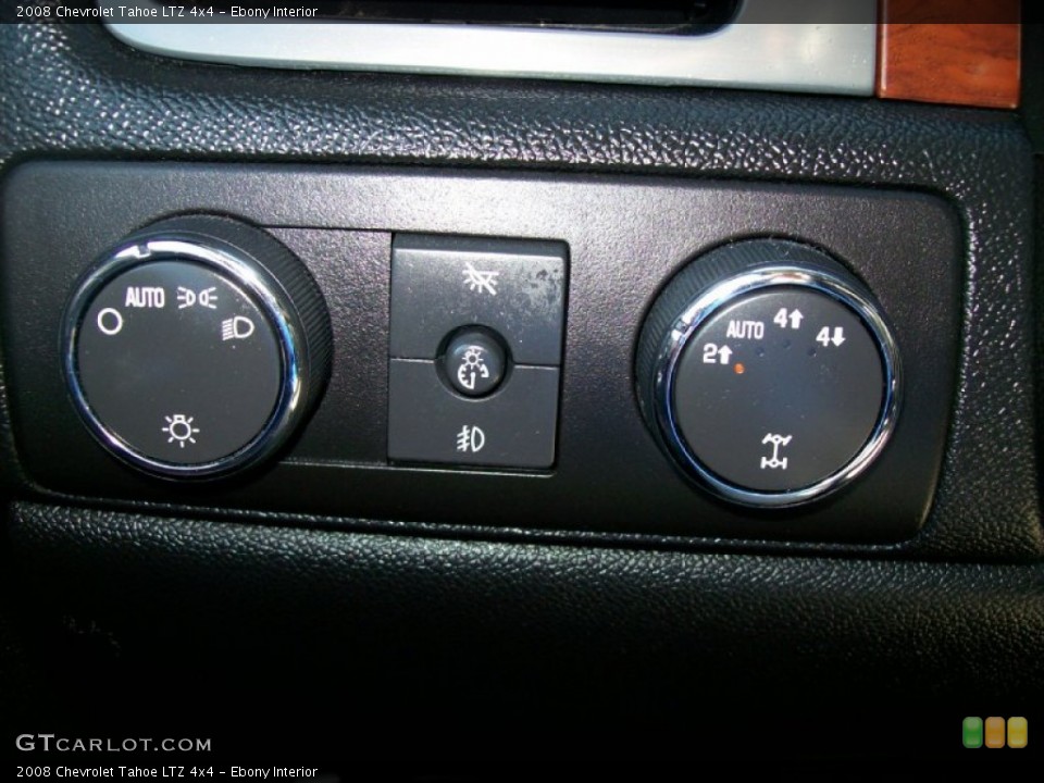 Ebony Interior Controls for the 2008 Chevrolet Tahoe LTZ 4x4 #52359642