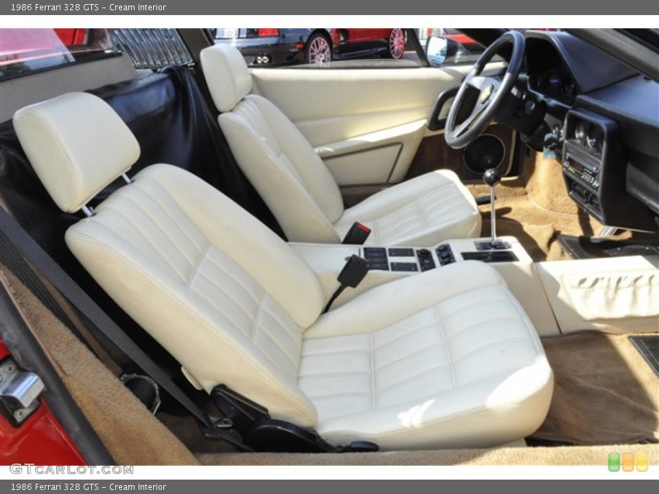 Cream Interior Photo for the 1986 Ferrari 328 GTS #52363246
