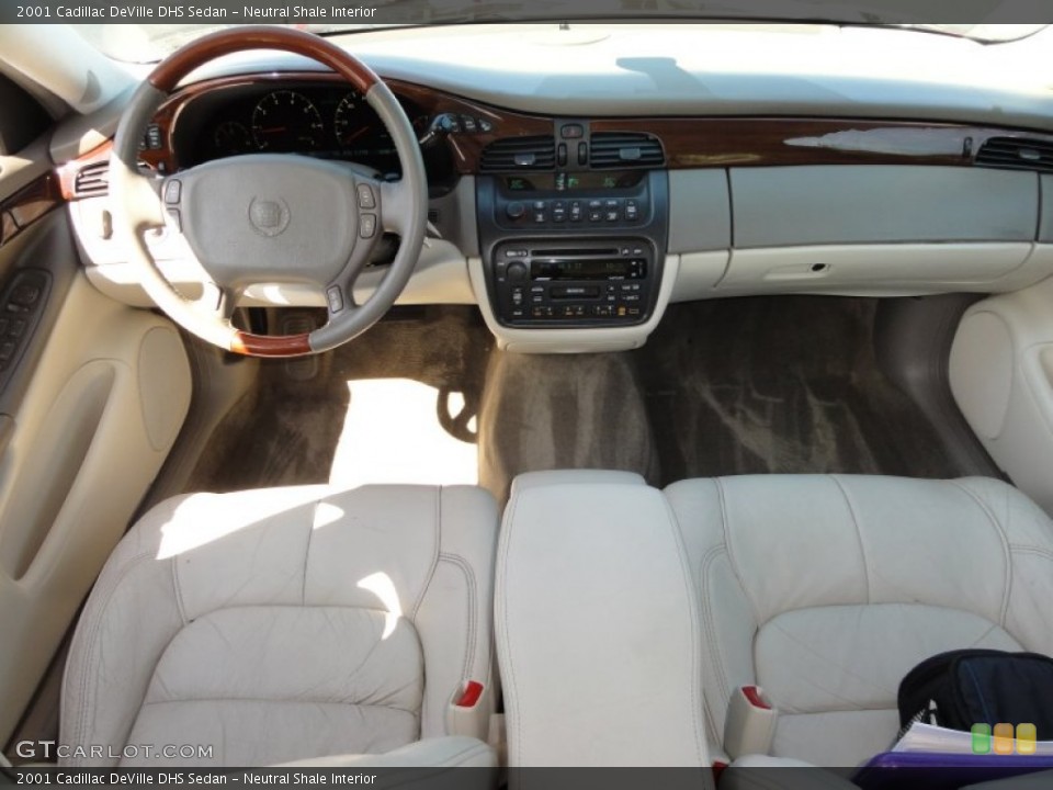Neutral Shale Interior Dashboard for the 2001 Cadillac DeVille DHS Sedan #52368664
