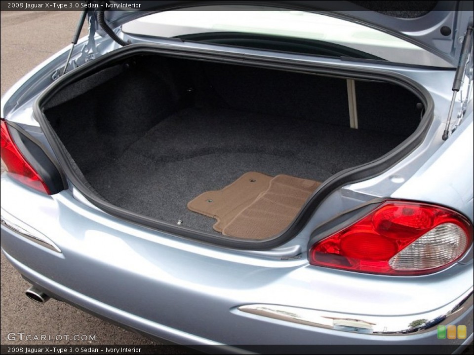 Ivory Interior Trunk for the 2008 Jaguar X-Type 3.0 Sedan #52369804