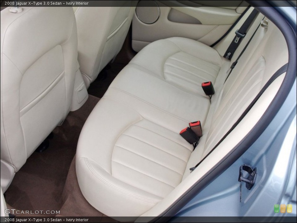 Ivory Interior Photo for the 2008 Jaguar X-Type 3.0 Sedan #52369912