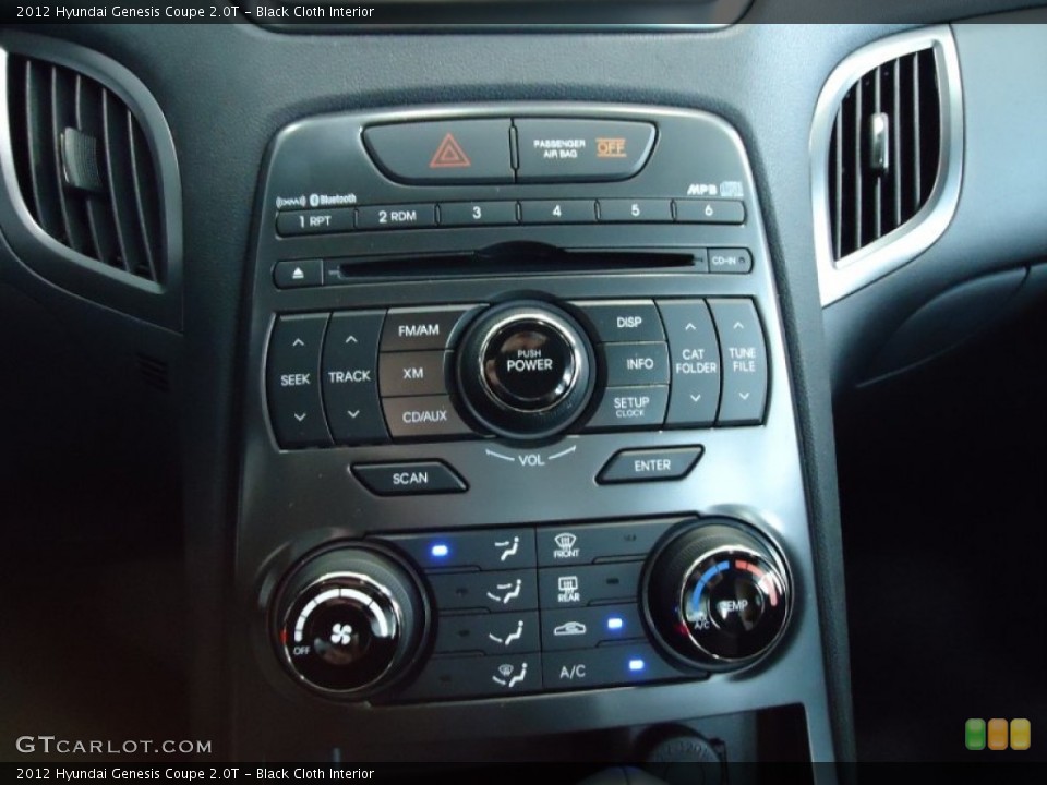 Black Cloth Interior Controls for the 2012 Hyundai Genesis Coupe 2.0T #52373797