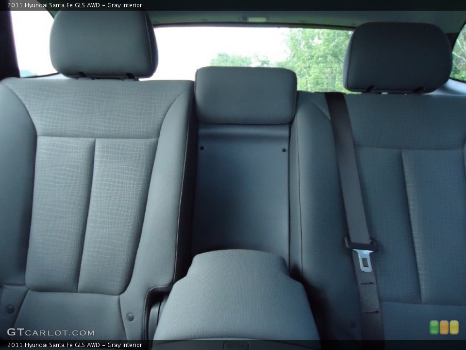 Gray Interior Photo for the 2011 Hyundai Santa Fe GLS AWD #52374151